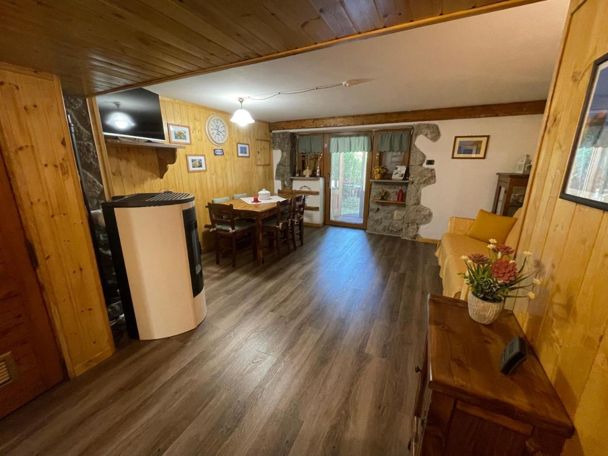 Chalet I Folletti Daire Abbadia San Salvator Dış mekan fotoğraf
